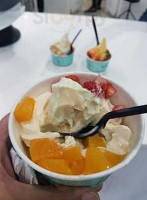 Le Saint Geran food