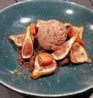 Le Petit Gourmand food