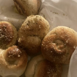 Pizza De La Pioche food