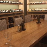 L'enoteca Andorra À l'intérieur