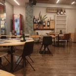 L'enoteca Andorra À l'intérieur