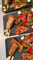 Les Délices De Hawwa food
