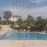 Guinguette Des Drôles De Dames Exterior