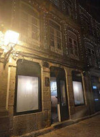 Le Bistrot outside