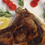 Le Saint Julien food