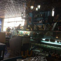 Le Qg inside
