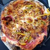 Le Milano food