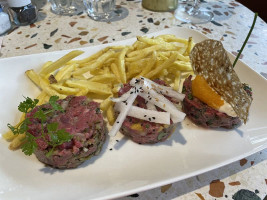 Assiette Au Boeuf food