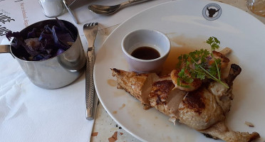 Assiette Au Boeuf food