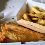 La Table De La Fontaine food