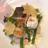 Pino Elysees Nourriture