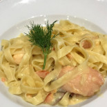 Pino Elysees Nourriture