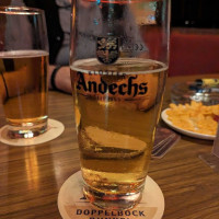 LE HAGUENECK Au pied de Cochon drink