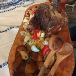 Le Buffys Brasserie food