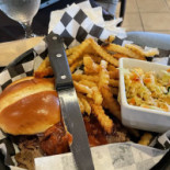 Les 1 Ères Loges Varaignes Nourriture