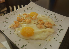 Casse-Cailloux food