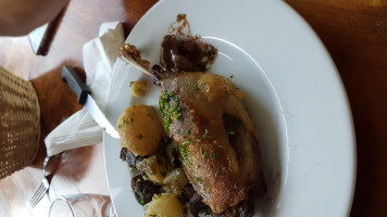 Chez Loulou food