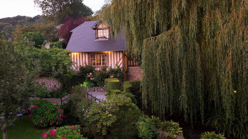Auberge De La Source Extérieur