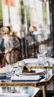Le Grand Café Capucines drink