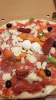 Pizza Fredo food