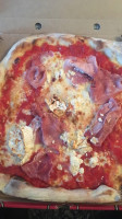 Pizza Fredo food