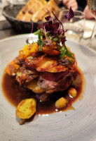 Les Canailles food