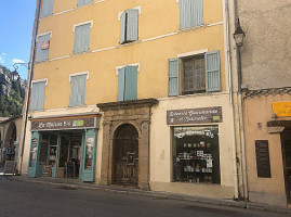 Restaurace Myslivna outside