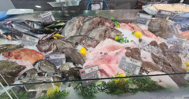 Poissonnerie Et Sushis Develay food