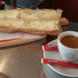 Café De La Gare Comida