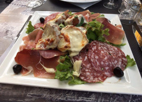 Cafe de la Paix food