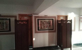 Salahaddin À l'intérieur