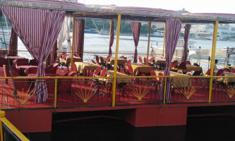 Salahaddin Extérieur