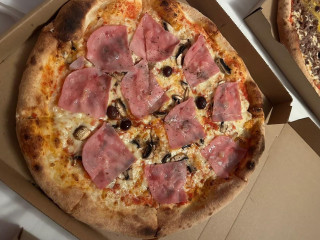 Pizzeria La Maïoun