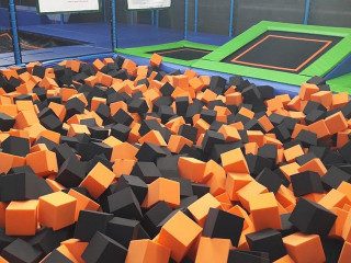 Air Jump Trampolines Laser Game