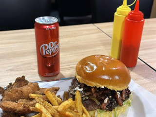 Dunk Pantin Burgers Et Smashs Burgers