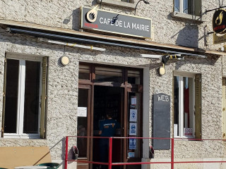 CafÉ De La Mairie
