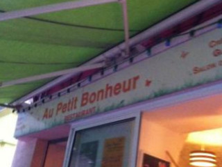 Au Petit Bonheur