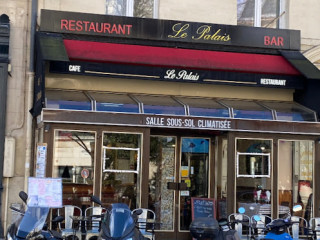 Bar Le Palais Restaurant