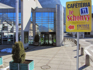 Le Schonvy Cafeteria