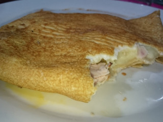 Le A Crepes