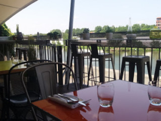 Cafe Garonne