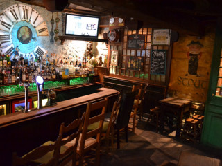 Le Saint Patrick Irish Pub