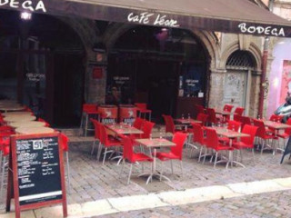 Cafe Leone Bodega