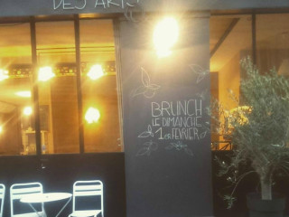 Cafe des Arts