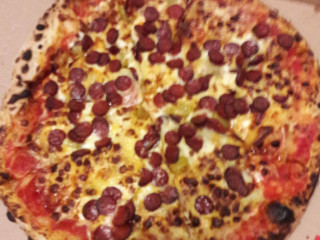Ved'As Pizza