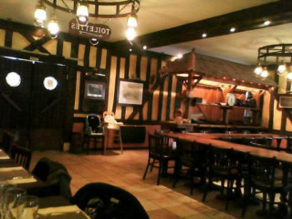 La Taverne Du Port