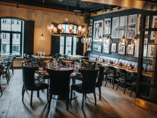 Bizarre Restaurant&bar