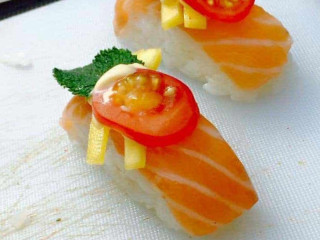 Maitre Sushi