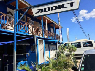 Addict Café