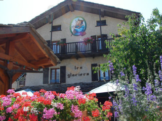 Bar Épicerie Restaurant Les Glaciers Bramans Savoie